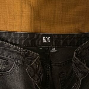 Urban Outfitters Mom Jeans